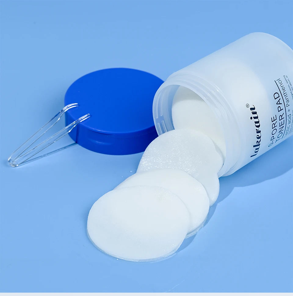 Disques toniques visage Zero Pore Pad 2.0 à double texture pour exfolier et lisser les pores. Soin coréen pour tous types de peau. 70 disques.