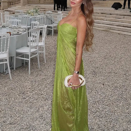 Vestidos de fiesta plisados ​​verdes 2026, nuevos vestidos de verano para mujer, sexys, sin hombros, sin espalda, con tirantes, vestidos largos lisos para mujer
